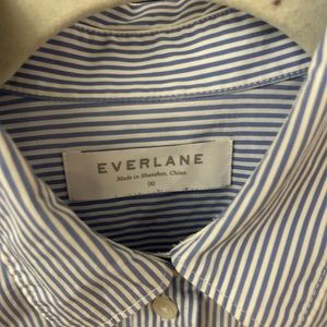 Everlane button down